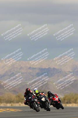 media/Feb-23-2023-Racers Edge (Thu) [[45c9a79e62]]/B Group/Session 2 (Turn 14)/